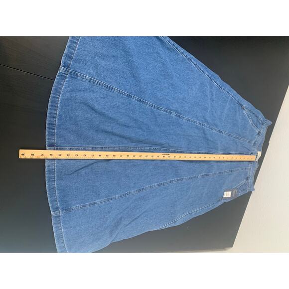 Universal Thread Womens denim maxi skirt size 8 - Picture 4 of 7